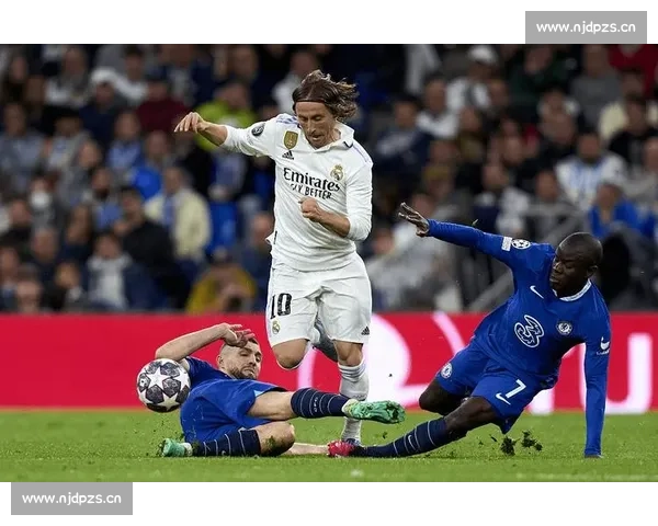 新手入门必看足球赛事推荐，轻松了解精彩赛事的看点与规则 - 副本 (2)